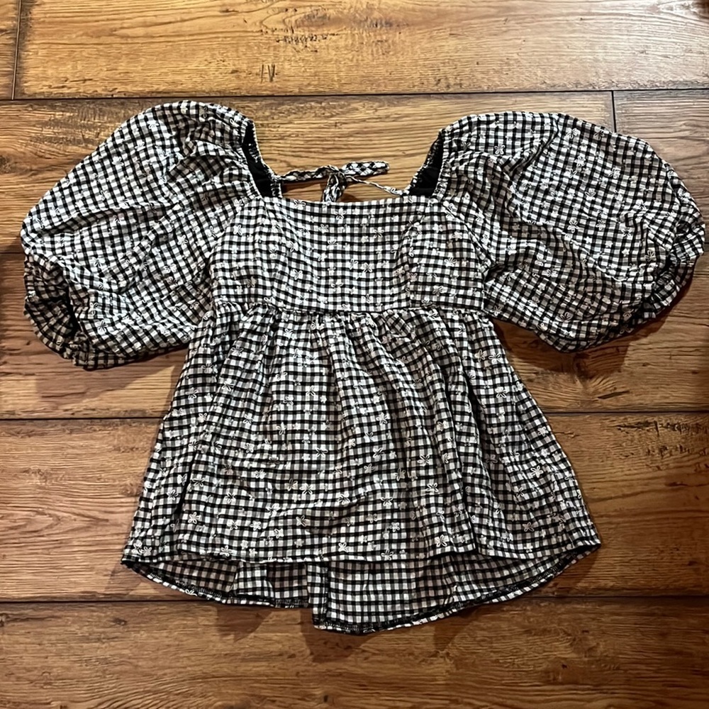 NWT boutique blouse